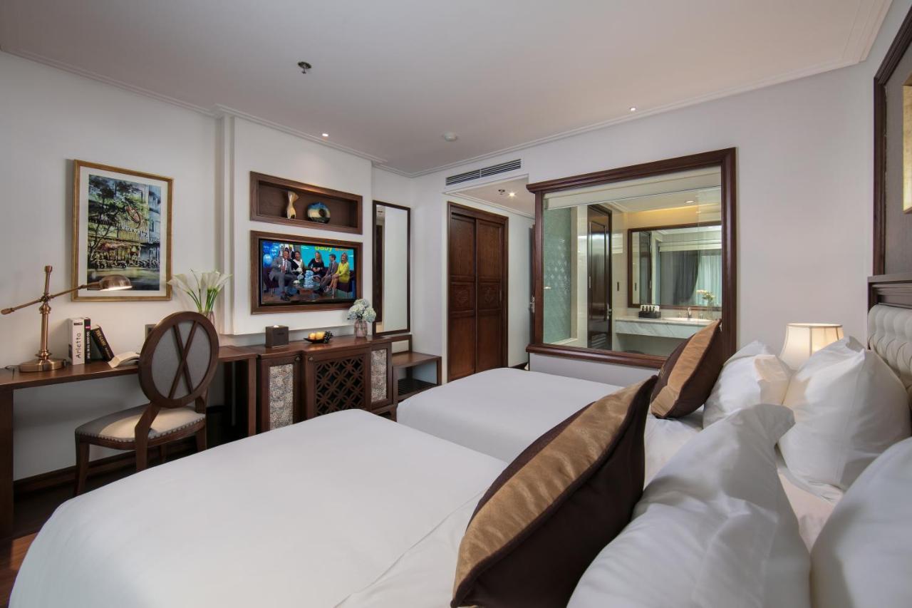 The Q Hotel Hanoi Exterior photo