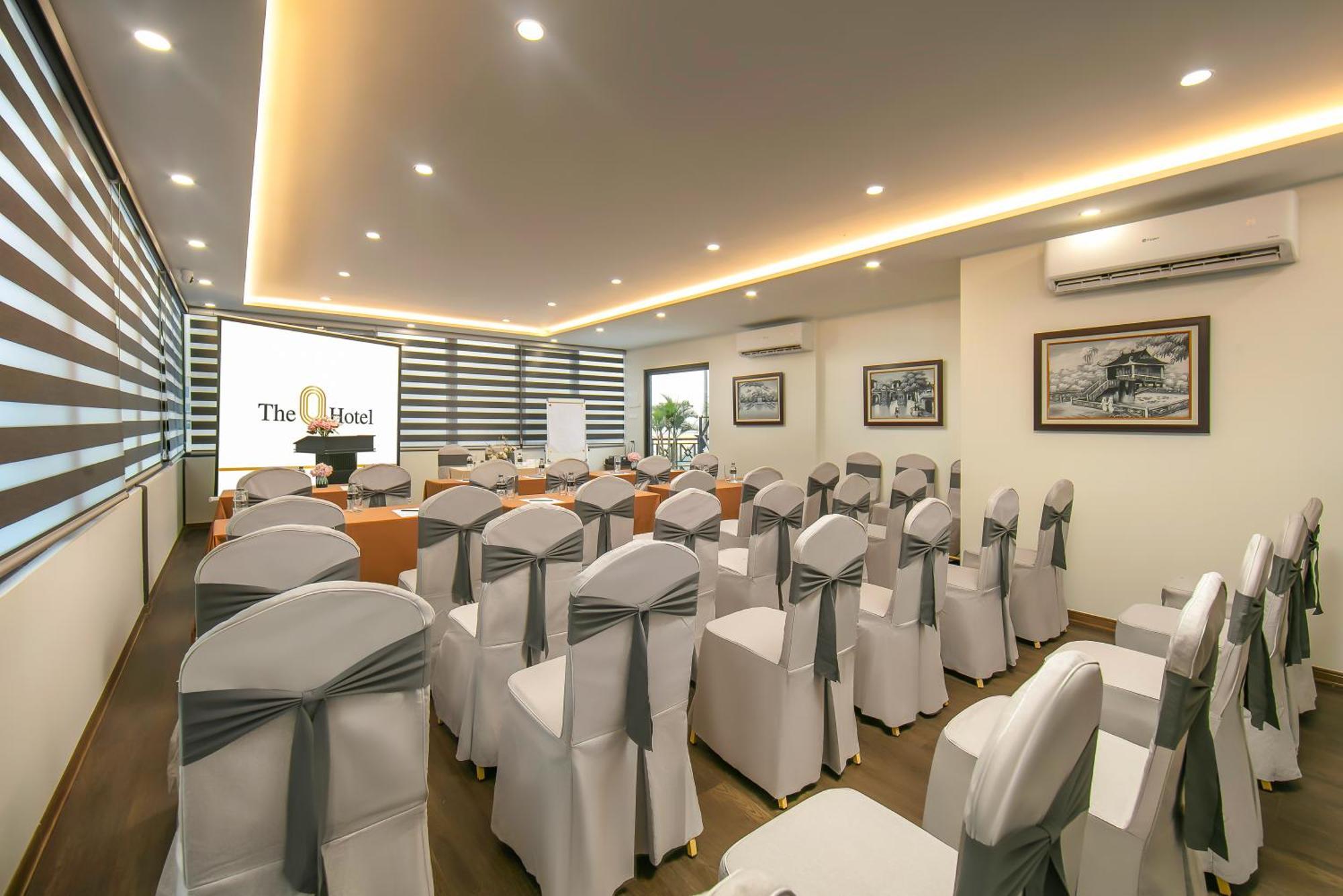 The Q Hotel Hanoi Exterior photo