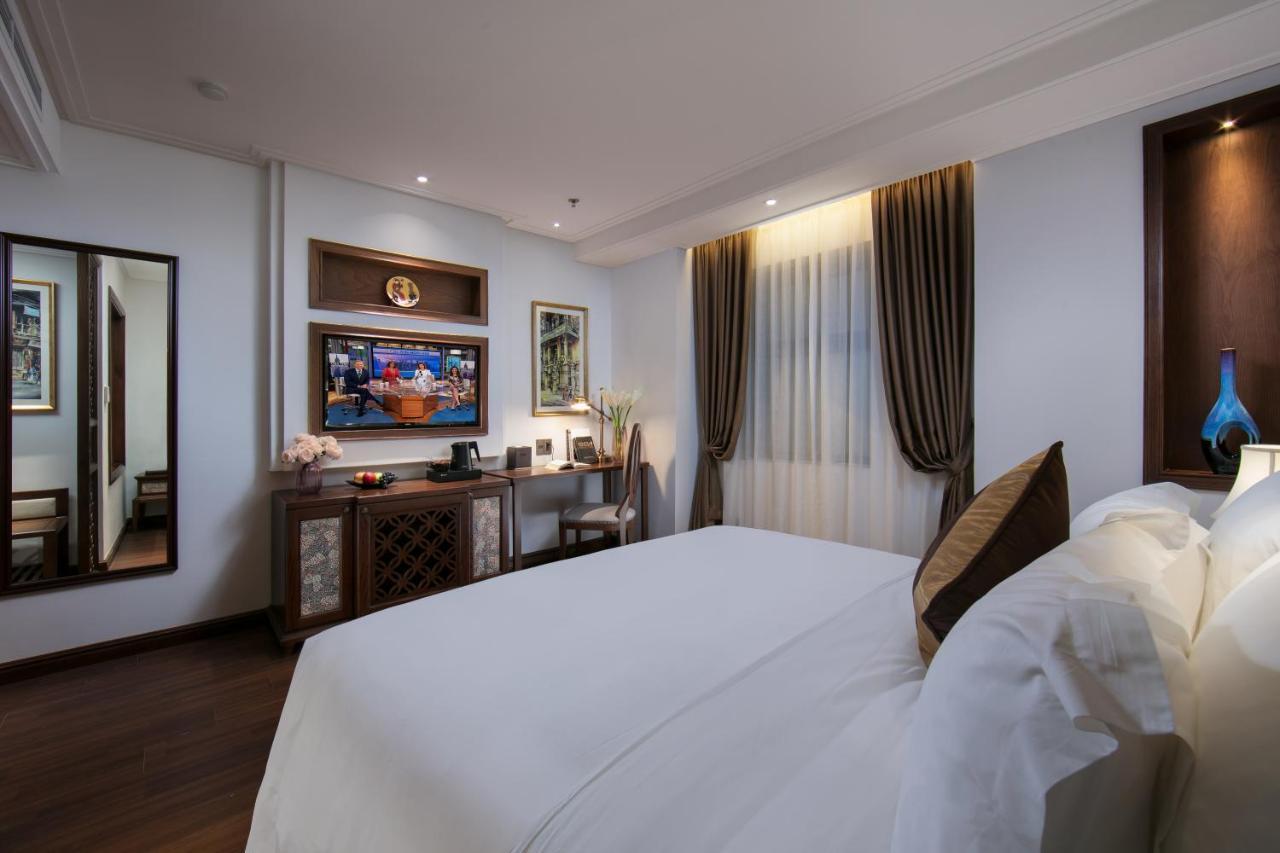 The Q Hotel Hanoi Exterior photo